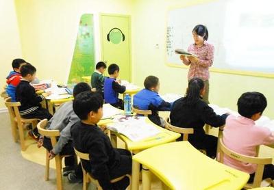 深耕县镇教育，点亮未来之光——启新教育专注中国县镇中小学课外辅导
