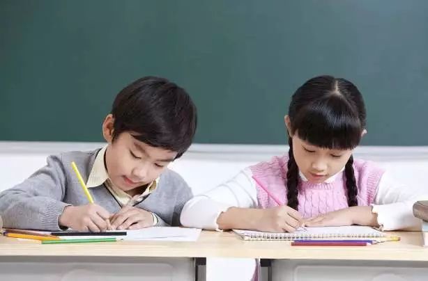 开年第一课 怎样才能帮助孩子选到合适的辅导老师？——中小学课外辅导全指南